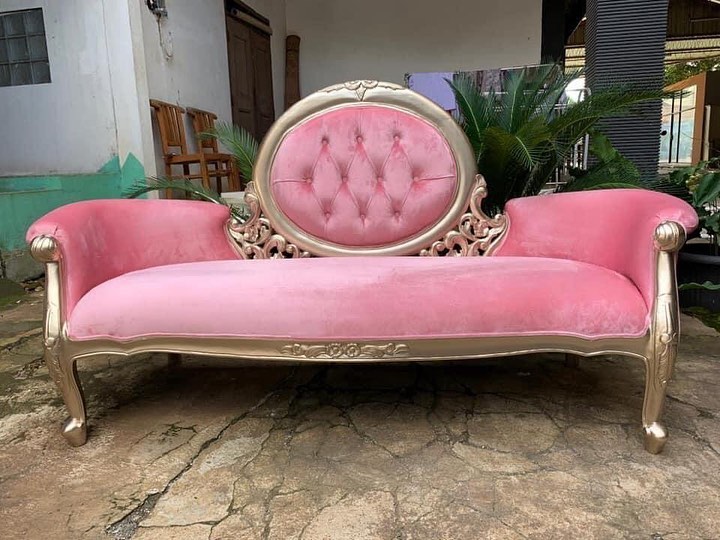 kursi sofa cleopatra